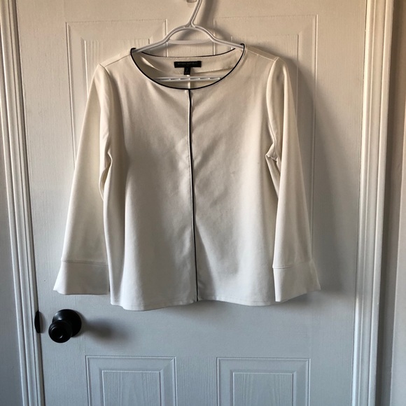 Simple White Sweater - Picture 1 of 4